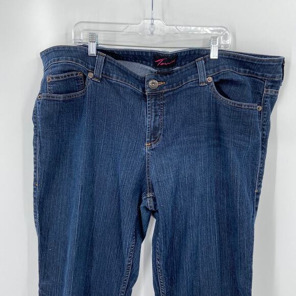 Torrid Boot Cut Jeans Plus Size 24 Stretch Denim Medium Wash Classic Bootcut - Picture 2 of 11